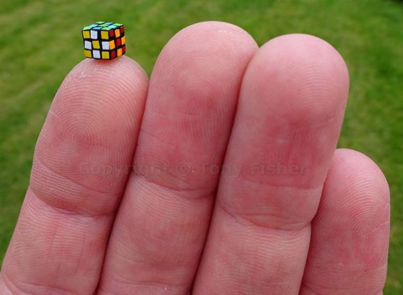 Cubo de Rubik más pequeño